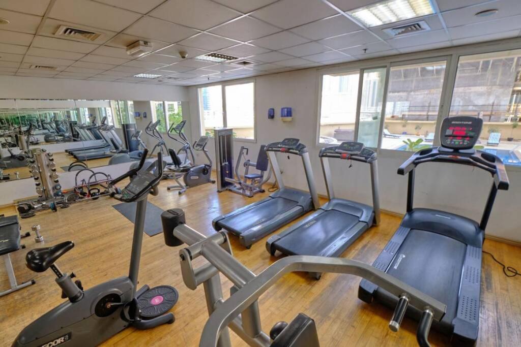 Lovely 1-Bedroom Apartment In The Heart Of Dubai Marina Luaran gambar