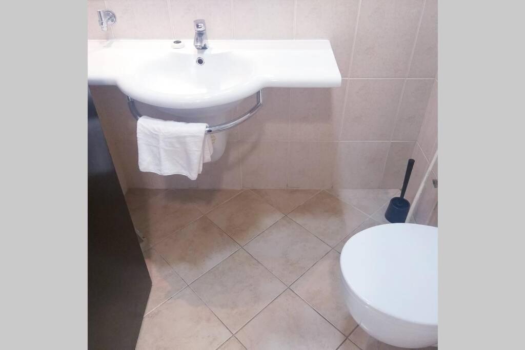 Lovely 1-Bedroom Apartment In The Heart Of Dubai Marina Luaran gambar