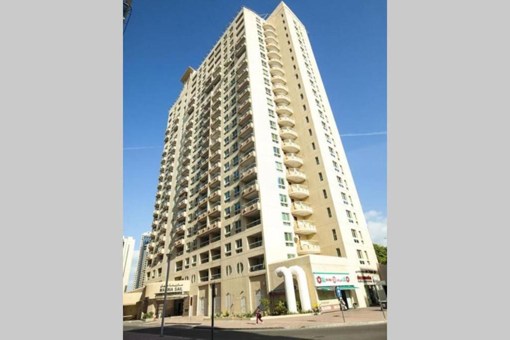 Lovely 1-Bedroom Apartment In The Heart Of Dubai Marina Luaran gambar